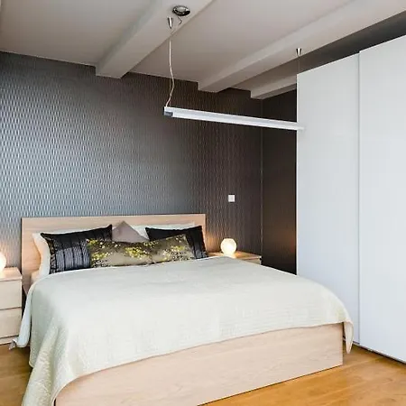 Διαμέρισμα Karlin