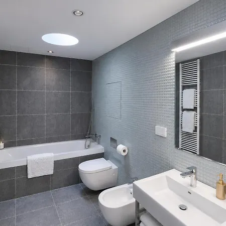 Karlin Apartment