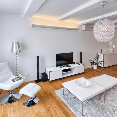 Wishlist Residences - Karlin * Prague