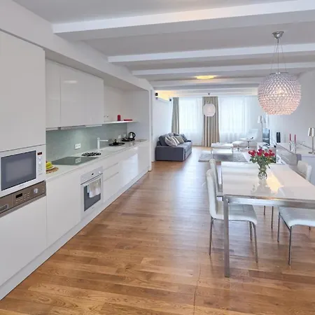 Wishlist Residences - Karlin Apartment Prague