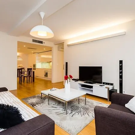 Wishlist Residences - Karlin