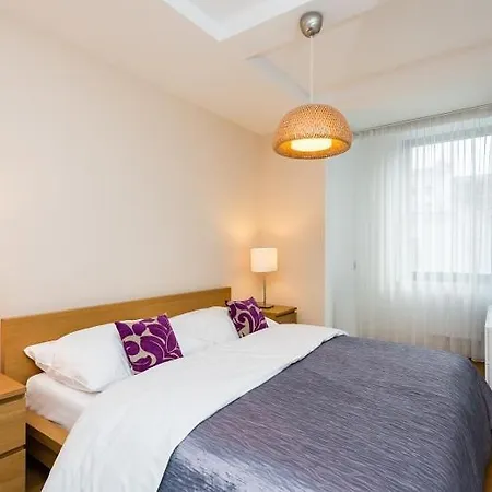 Karlin Lägenhet Prag
