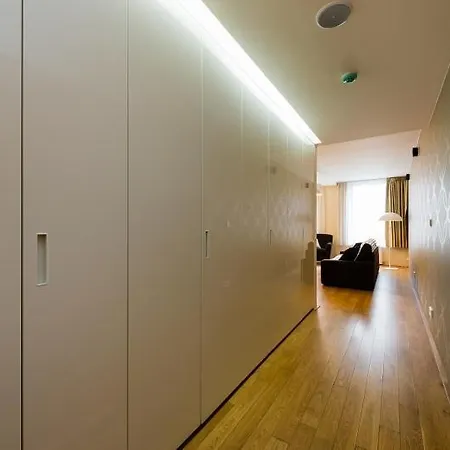 Wishlist Residences - Karlin